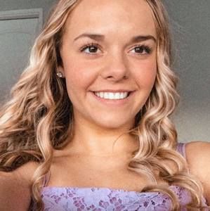 Meet your Posher, Ashlyn